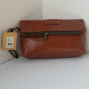 NWT Patricia Nash foldover wristlet
